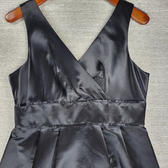 Max and Cleo Maralin Satin Dress Womens 12 Black Feathers Holiday Cocktail - Picture 5 of 16